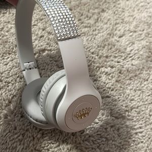 Juicy Couture Bluetooth Headphones